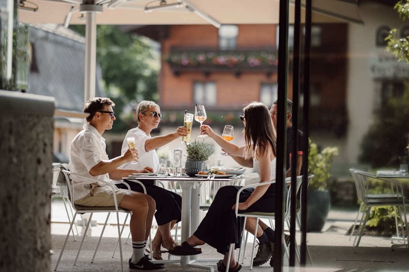 Sonnige Terrasse in Flachau zum Essen