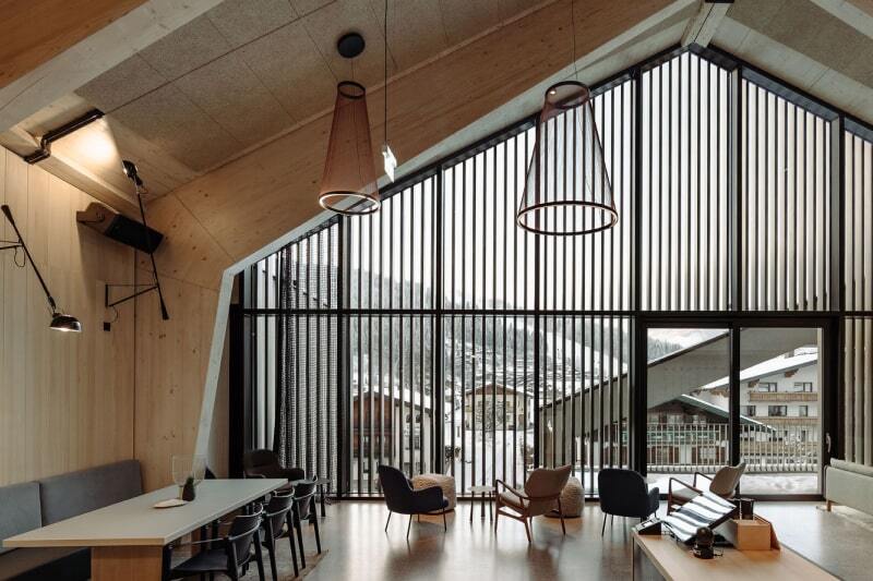living-room-flachau-min