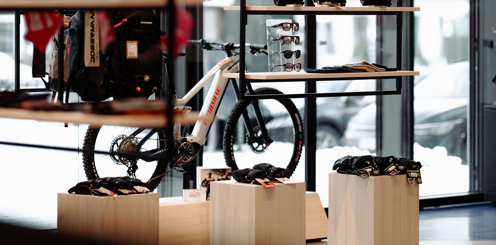 Dein Bike-"Store" – wo Bikes nicht nur rollen, sondern richtig abgehen.