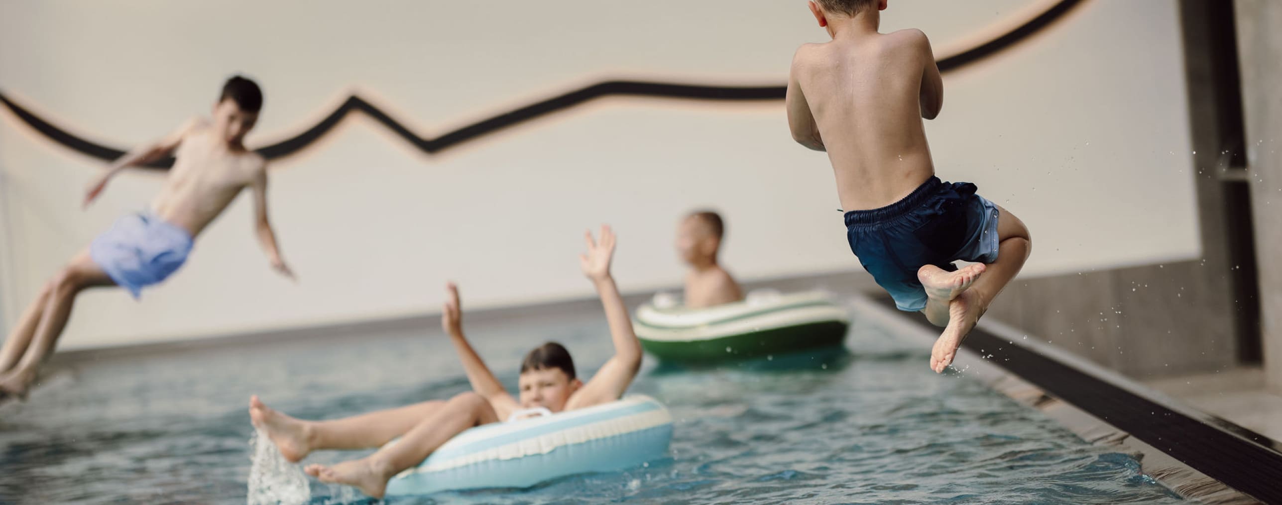 outdoor-pool (4)