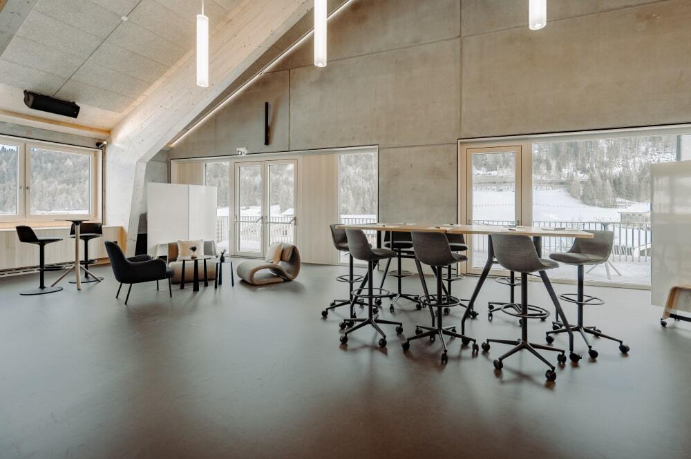 working-space-min